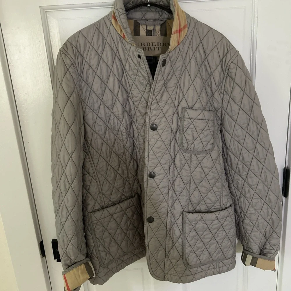Burberry Quilted Men's Jacket in Herons (size XL) - Picture 8 of 14